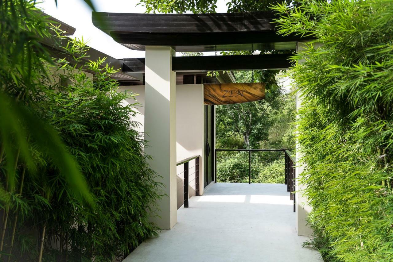 Aspire Villas Salad Beach Exterior photo
